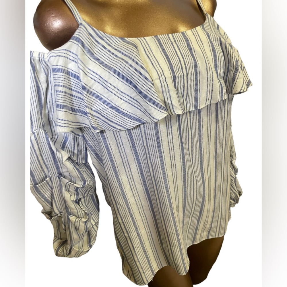 Anthropologie DREW Cold Shoulder Top